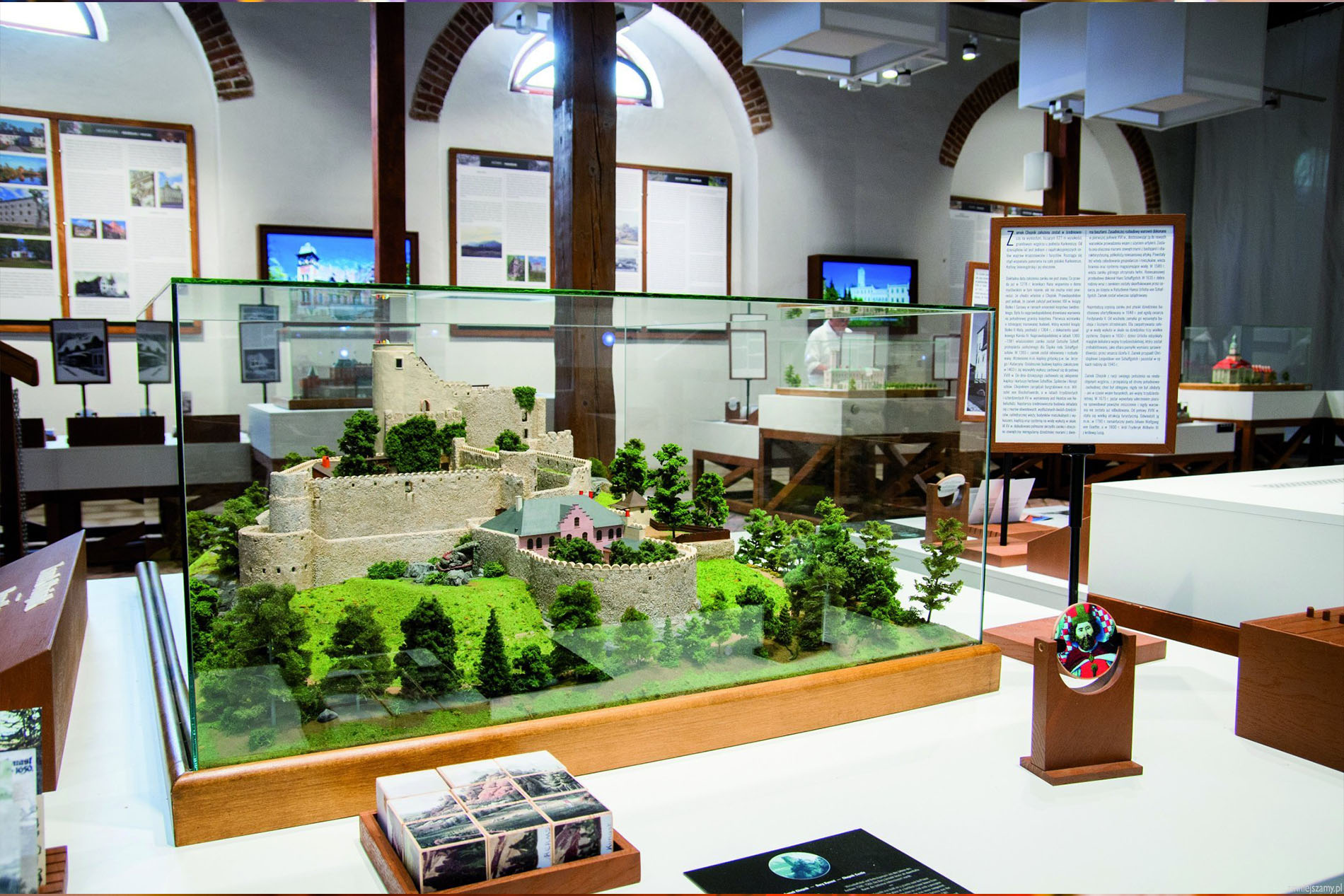 Muzeum w Dolinie Pałaców i Ogrodów w Bukowcu – Bukowiec (2)